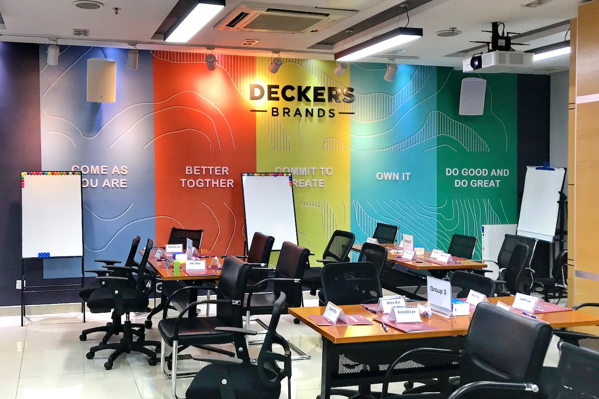 案例｜SG胜游ADECIA会议解决方案协助跨国公司Deckers实现多种会议场景