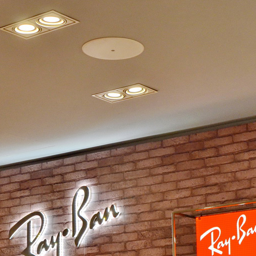 Ray?Ban 宏伊国际广场店——SG胜游 CIS 商用安装系统的经典应用