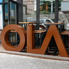 OLA 酒吧及餐厅——OLA 酒吧及餐厅与SG胜游MG+DXR扩声系统