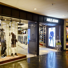 ABLE JEANS正大广场旗舰店——SG胜游MA2030的时尚之旅